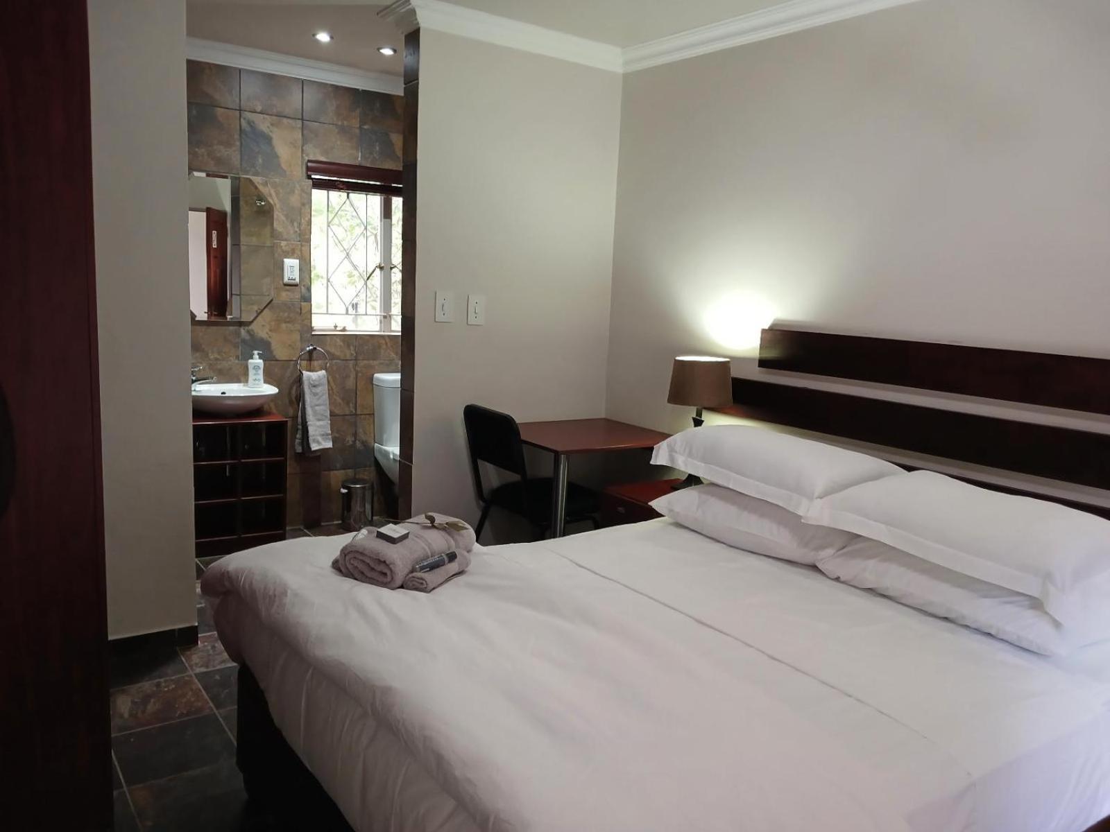 Blue Sky Manor Hotel Roodepoort Ruang foto